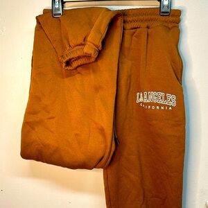 Baggy Brown Sweatpants w/ LA White wording